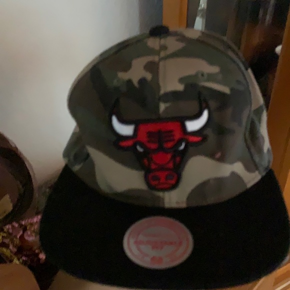 Other - Chicago bulls camo hat adjustable